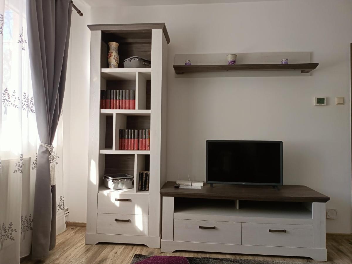شقة سيبيو  في Apartament Ada المظهر الخارجي الصورة